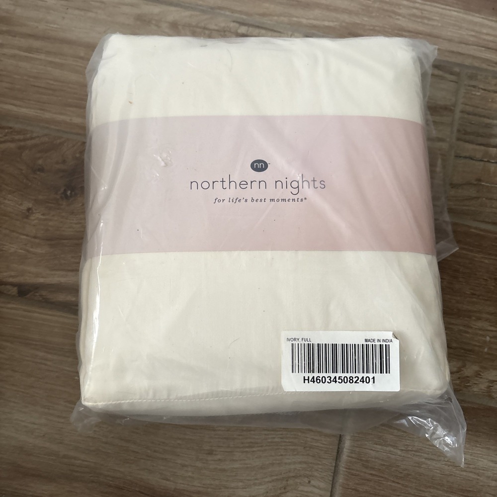 Northern Nights 700 Thread Count 100% Cotton 4 Piece Sheet Full Set Ivory New